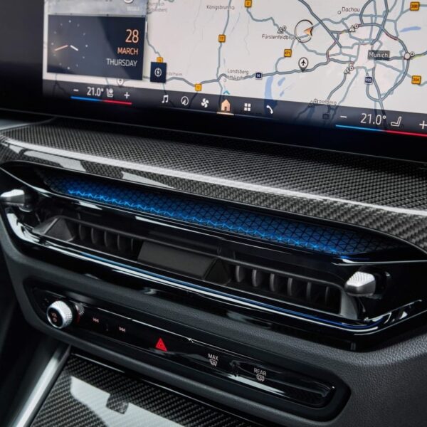 Akcesoria BMW na sezon wiosenno-letni: Komfort i styl w podróży