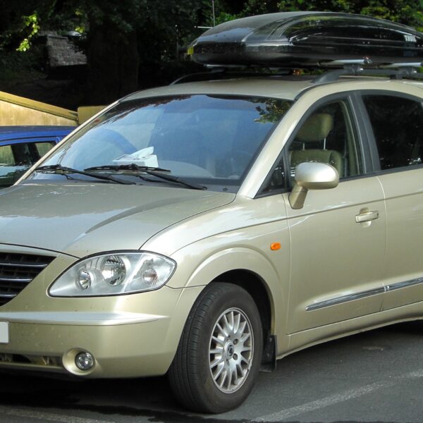 SsangYong Rodius – opinie, cena, dane techniczne, wymiary, spalanie, osiągi