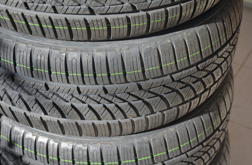 Jakie są najważniejsze różnice między oponami całorocznymi a sezonowymi?